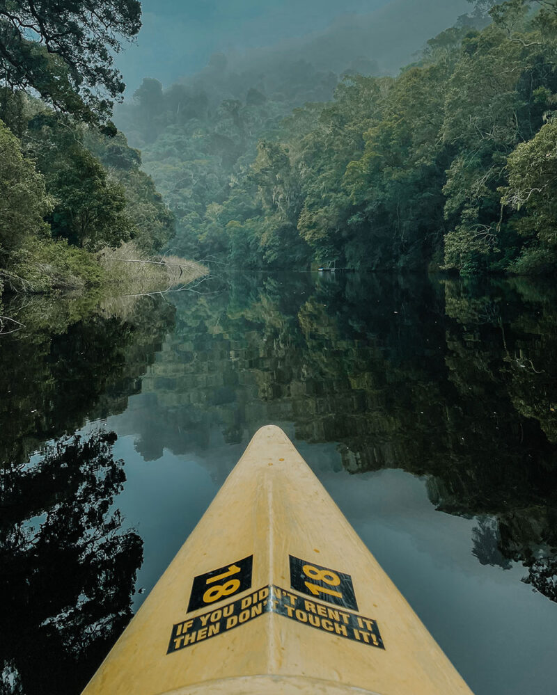 canoeing-in-wilderness