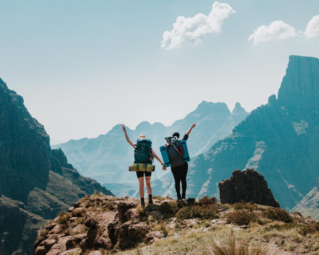 girls hiking mnweni